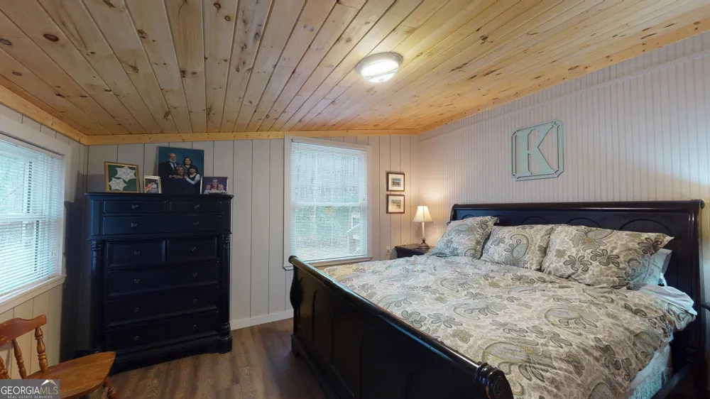 1449 Muskrat Creek RD Hayesville, NC 28904