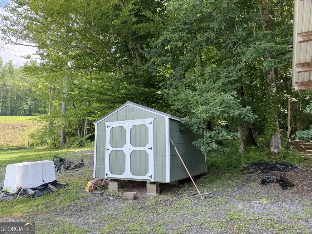 1449 Muskrat Creek RD Hayesville, NC 28904