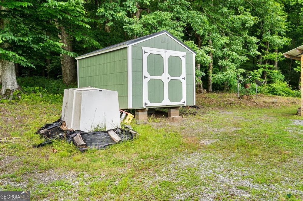 1449 Muskrat Creek RD Hayesville, NC 28904