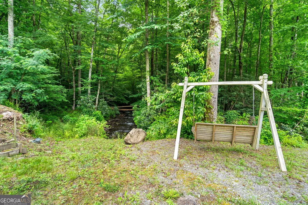 1449 Muskrat Creek RD Hayesville, NC 28904