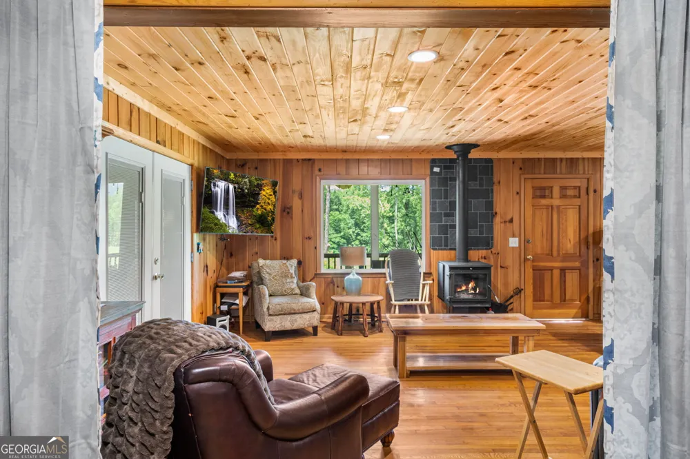 1449 Muskrat Creek RD Hayesville, NC 28904