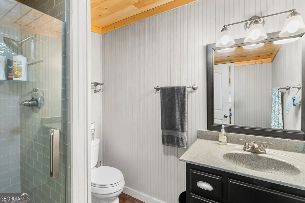1449 Muskrat Creek RD Hayesville, NC 28904