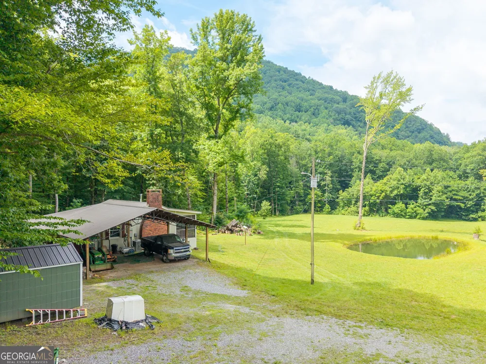 1449 Muskrat Creek RD Hayesville, NC 28904