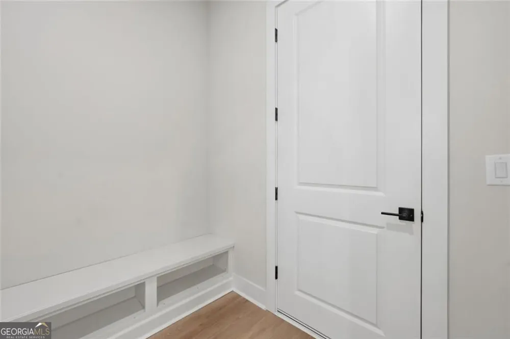 31 Kirk RD NW White, GA 30184
