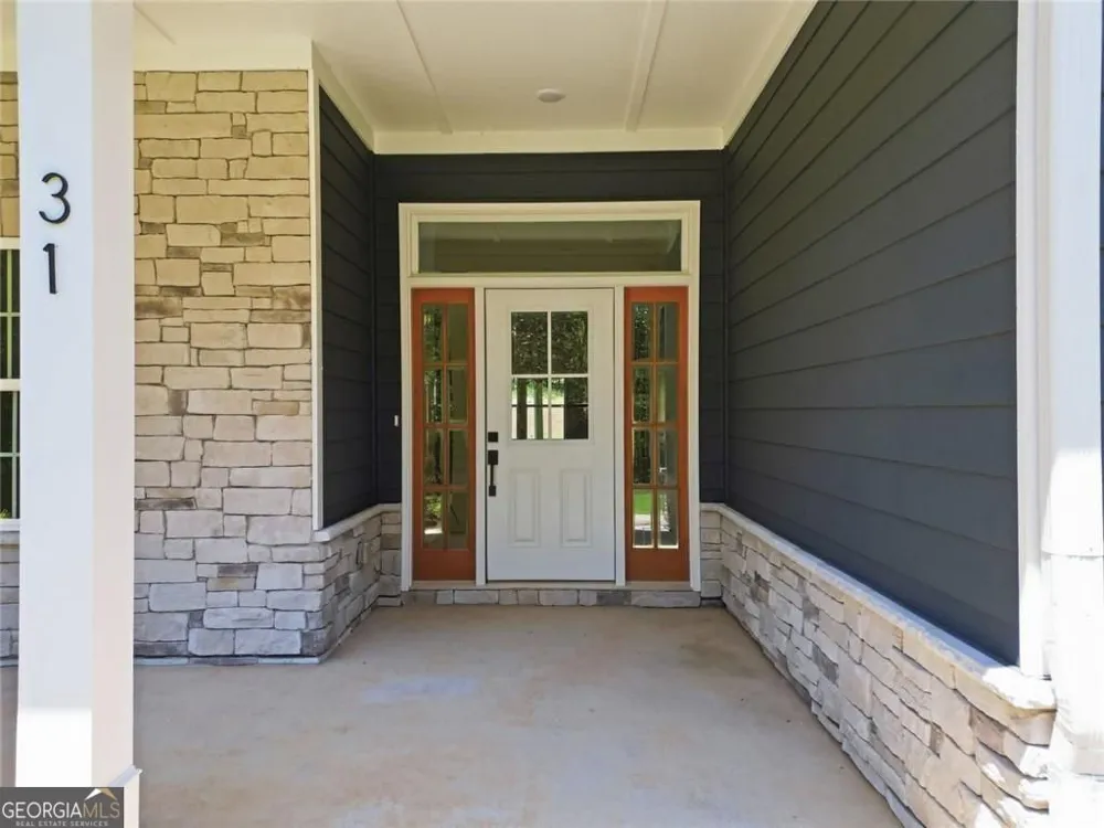 31 Kirk RD NW White, GA 30184