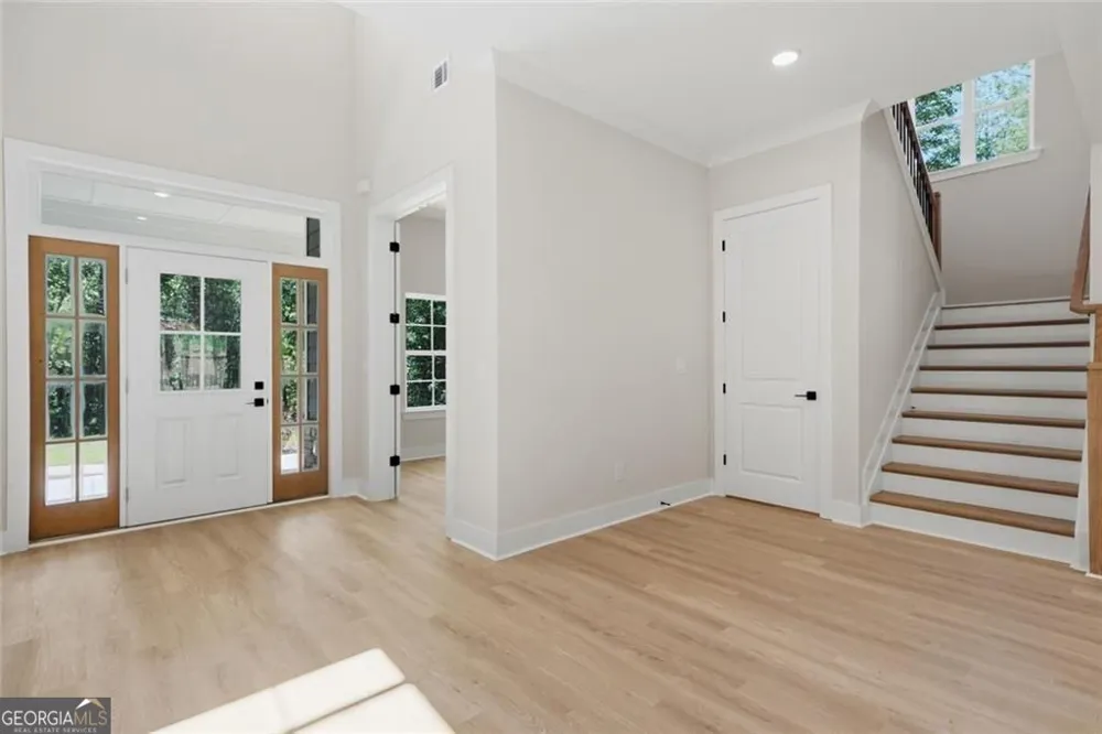 31 Kirk RD NW White, GA 30184