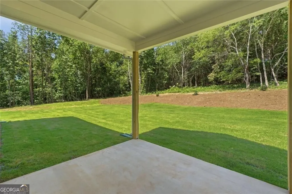 31 Kirk RD NW White, GA 30184