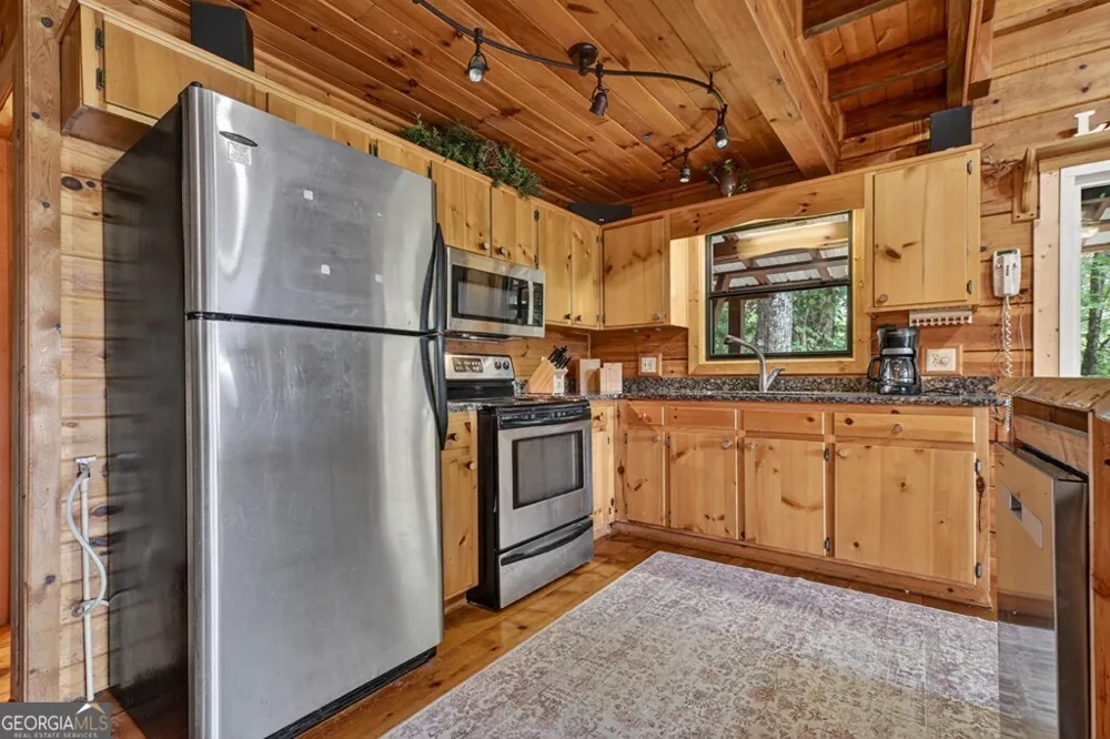 277 Hickory Nut TRL Cherry Log, GA 30522
