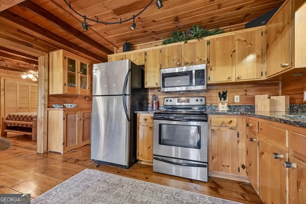 277 Hickory Nut TRL Cherry Log, GA 30522