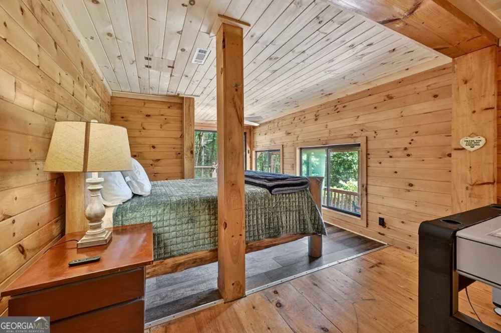277 Hickory Nut TRL Cherry Log, GA 30522