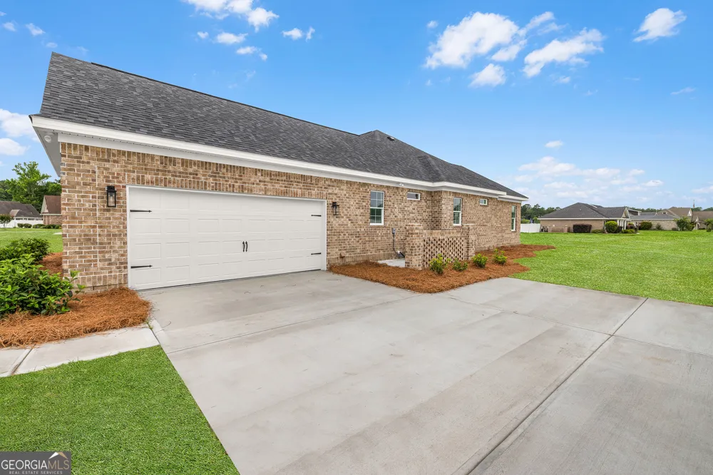 120 Stadium DR Guyton, GA 31312