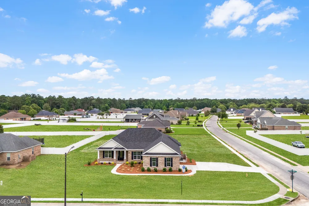 120 Stadium DR Guyton, GA 31312