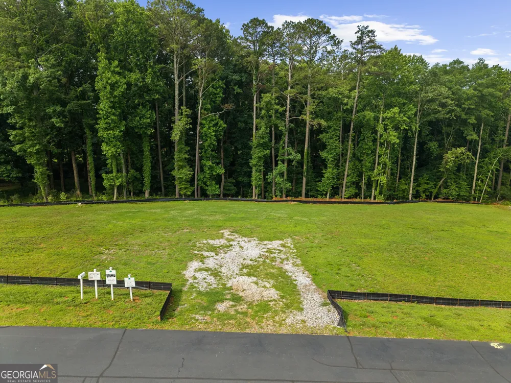 535 Lost River Bnd Milton, GA 30004