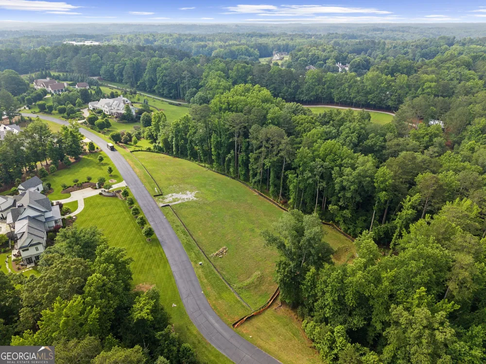 535 Lost River Bnd Milton, GA 30004