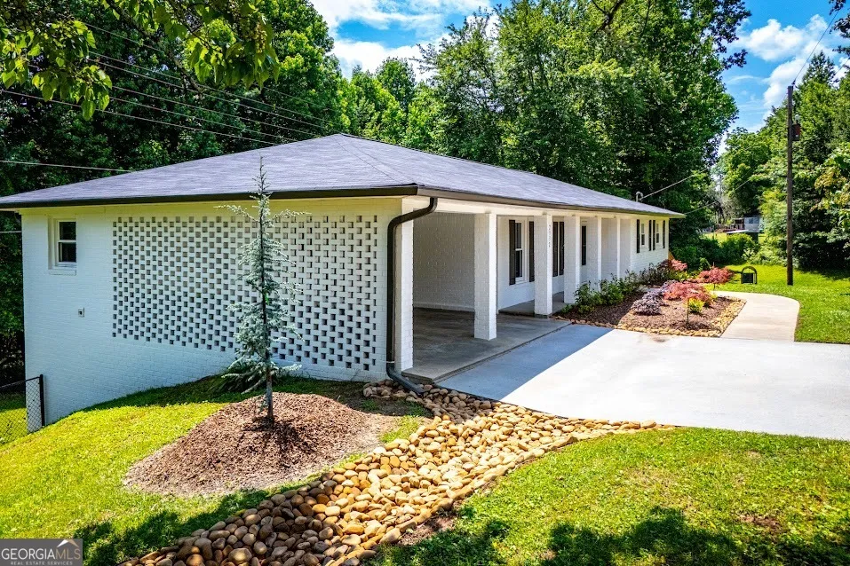 2932 US Highway 27 Buchanan, GA 30113