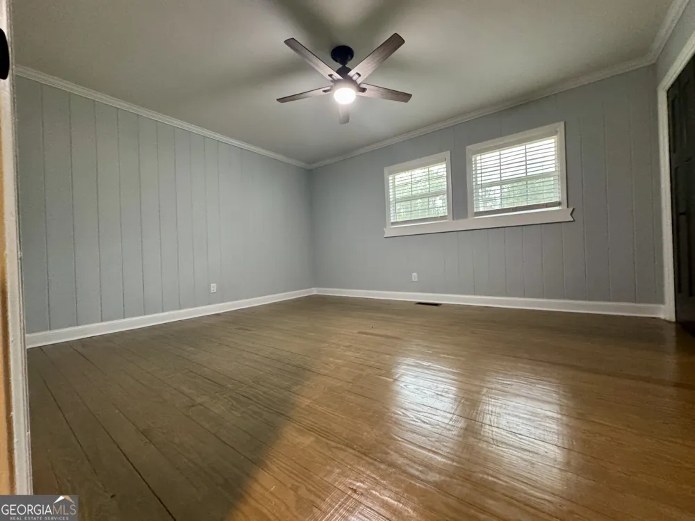 405 N Broughton ST Ailey, GA 30410