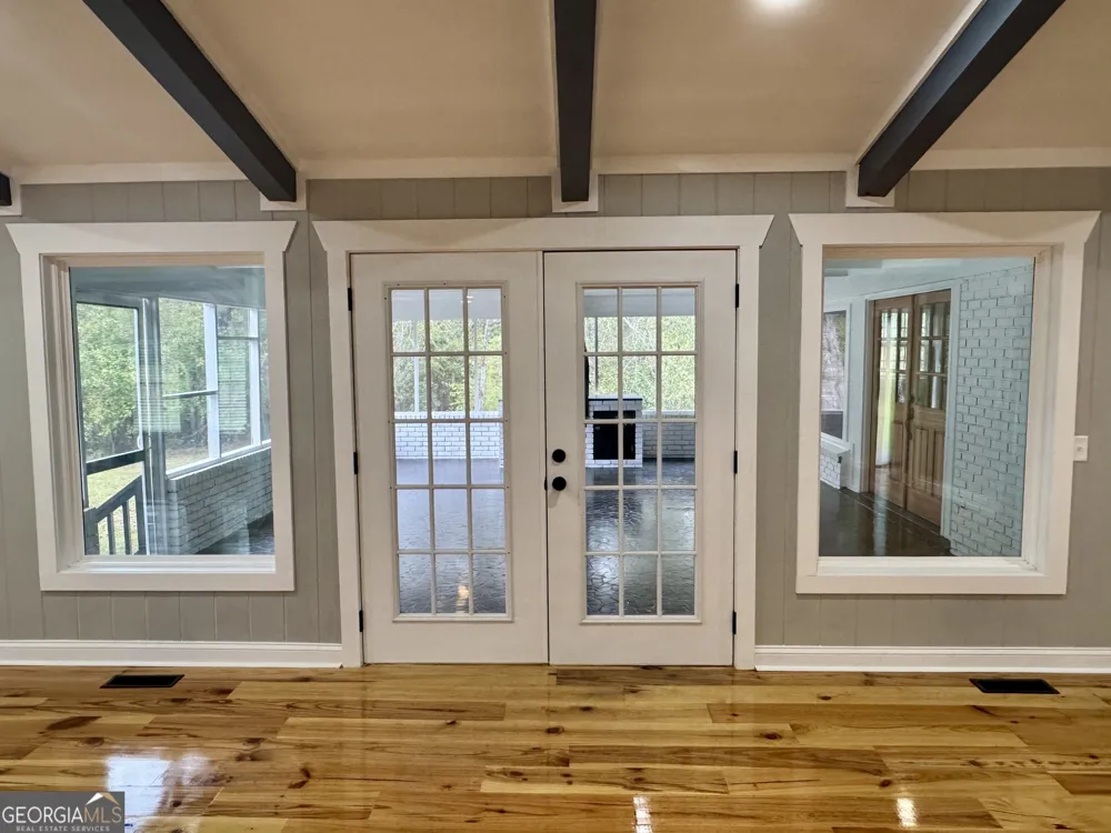 405 N Broughton ST Ailey, GA 30410