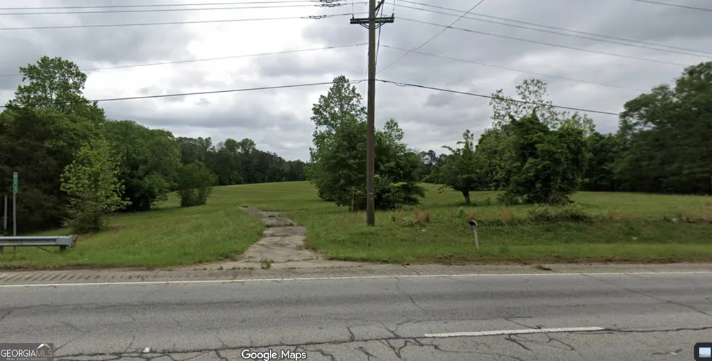 4 Maple Hill RD Carrollton, GA 30116