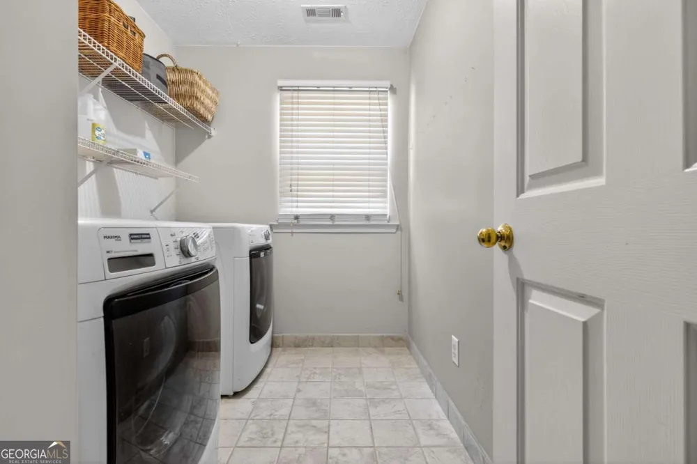 1425 Willow River RUN Grayson, GA 30017