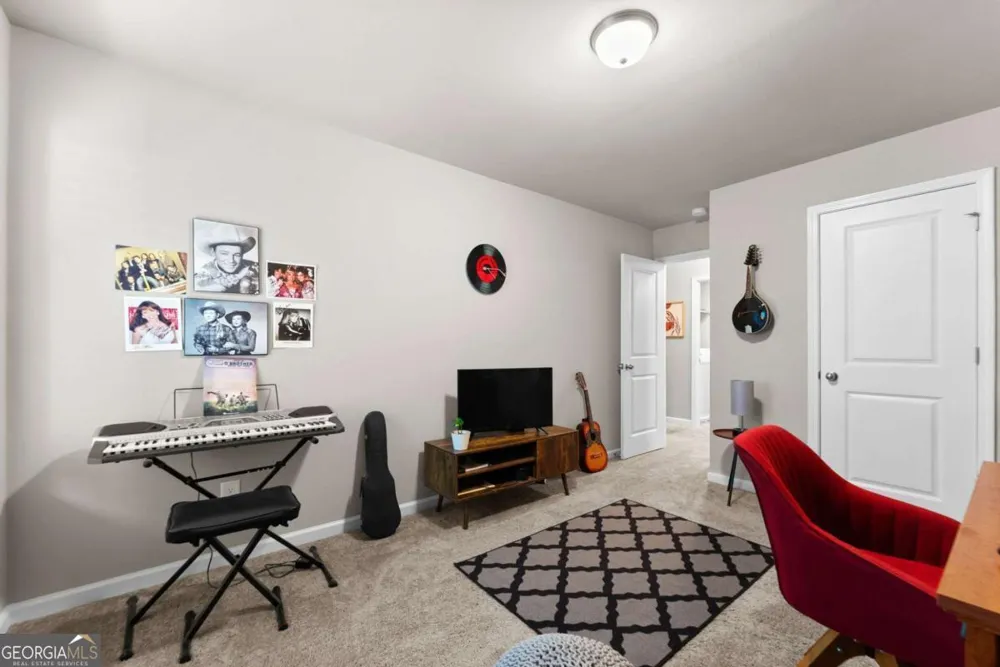 3709 Acorn DR Oakwood, GA 30566
