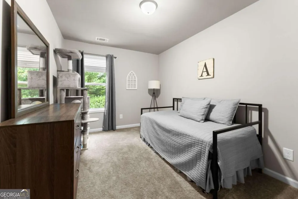 3709 Acorn DR Oakwood, GA 30566