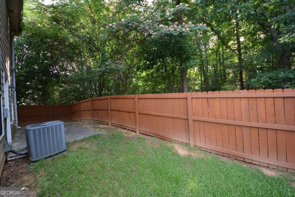 1550 Persimmon TRCE Morrow, GA 30260