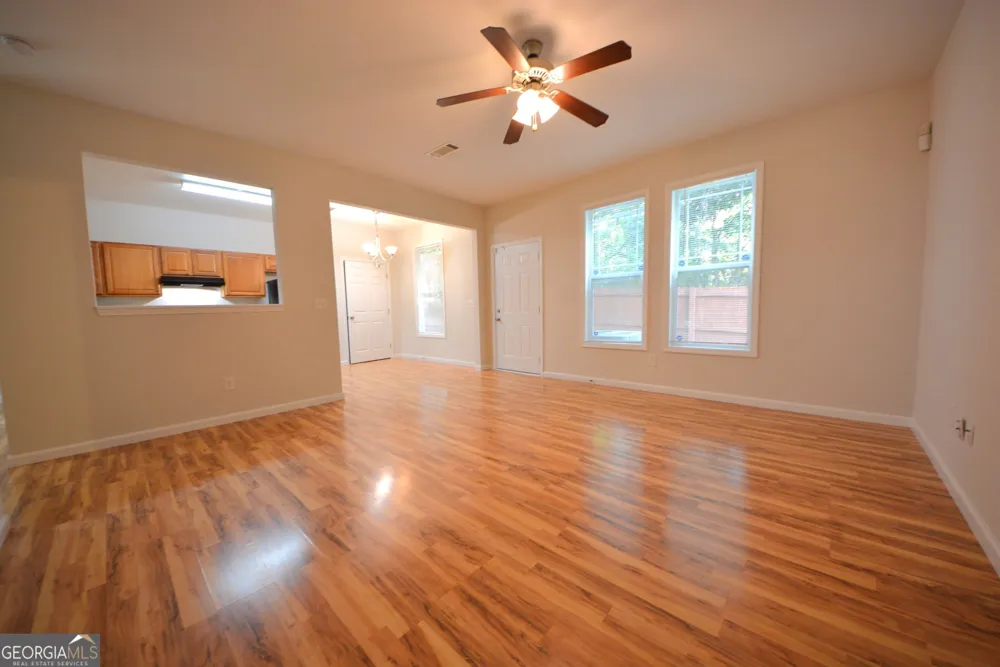 1550 Persimmon TRCE Morrow, GA 30260