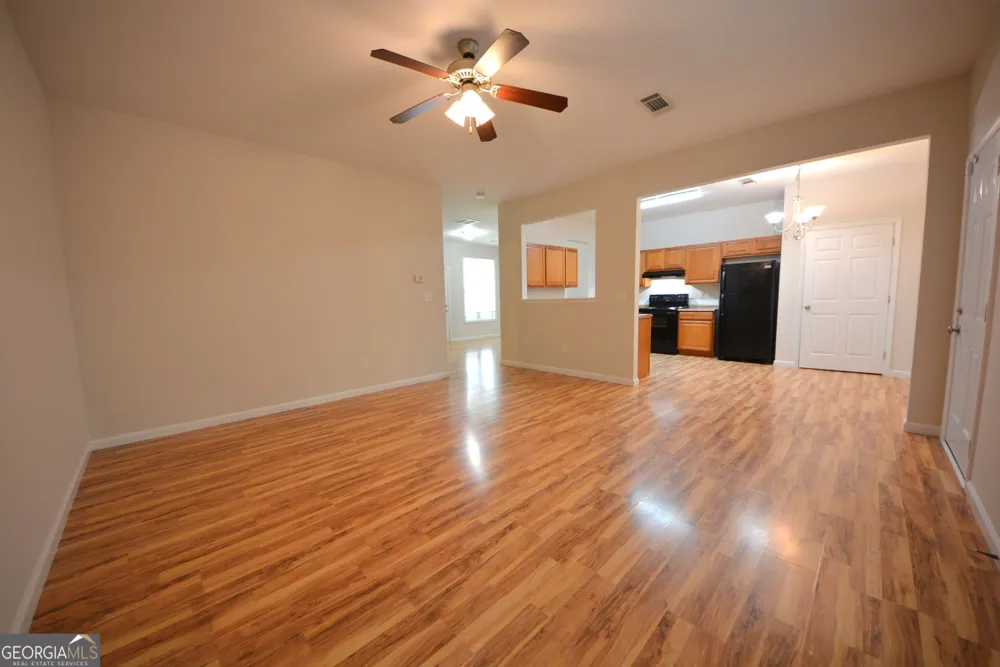 1550 Persimmon TRCE Morrow, GA 30260