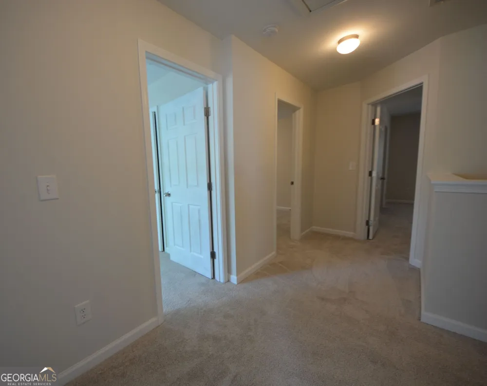 1550 Persimmon TRCE Morrow, GA 30260
