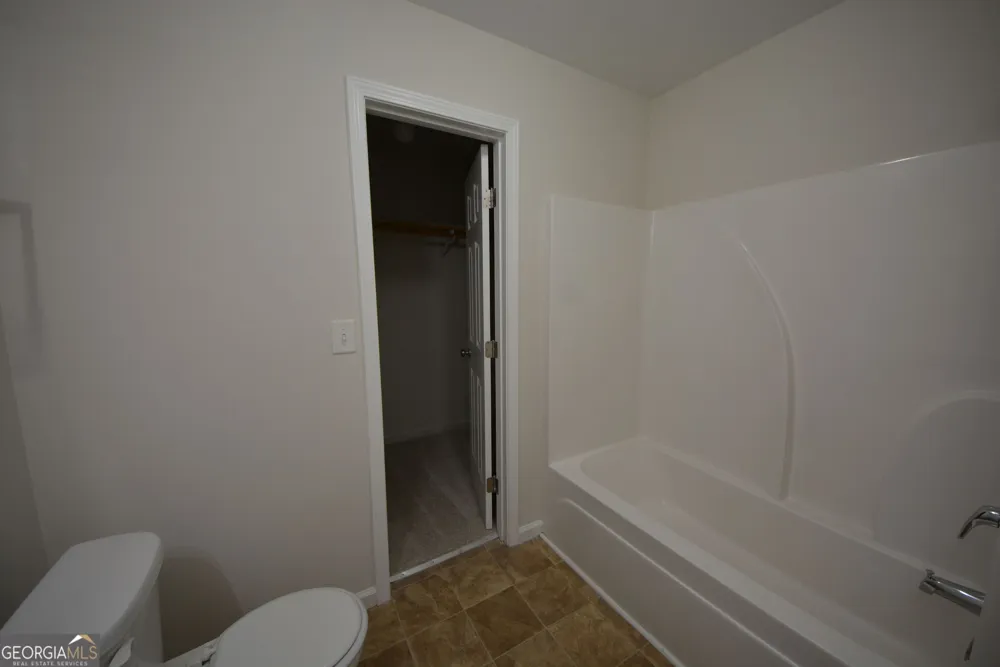 1550 Persimmon TRCE Morrow, GA 30260