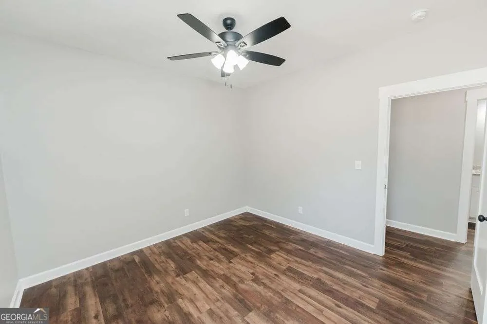 110 Pine Point CIR Sylvester, GA 31791