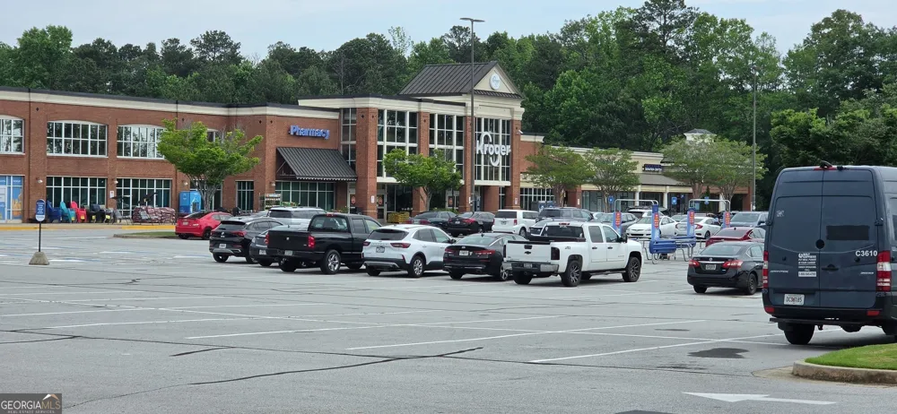 4435 Hiram Lithia Springs RD Powder Springs, GA 30127