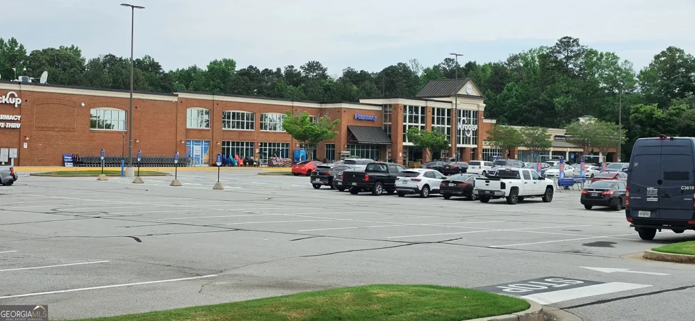 4435 Hiram Lithia Springs RD Powder Springs, GA 30127