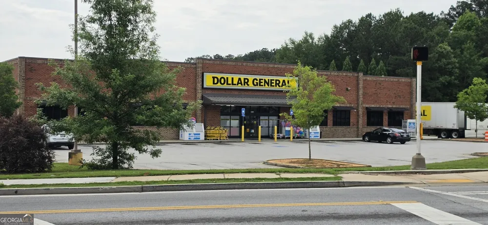 4435 Hiram Lithia Springs RD Powder Springs, GA 30127