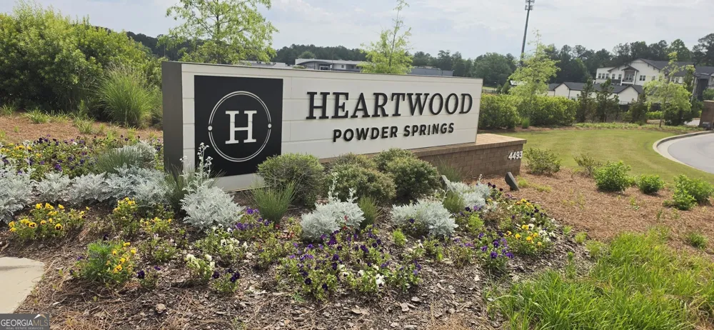 4435 Hiram Lithia Springs RD Powder Springs, GA 30127