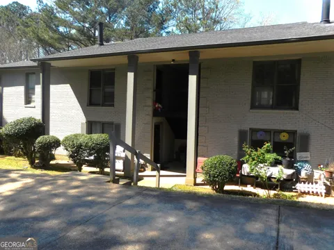 1286 Britain DR