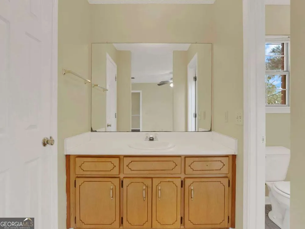 189 W Kenny DR Hinesville, GA 31313