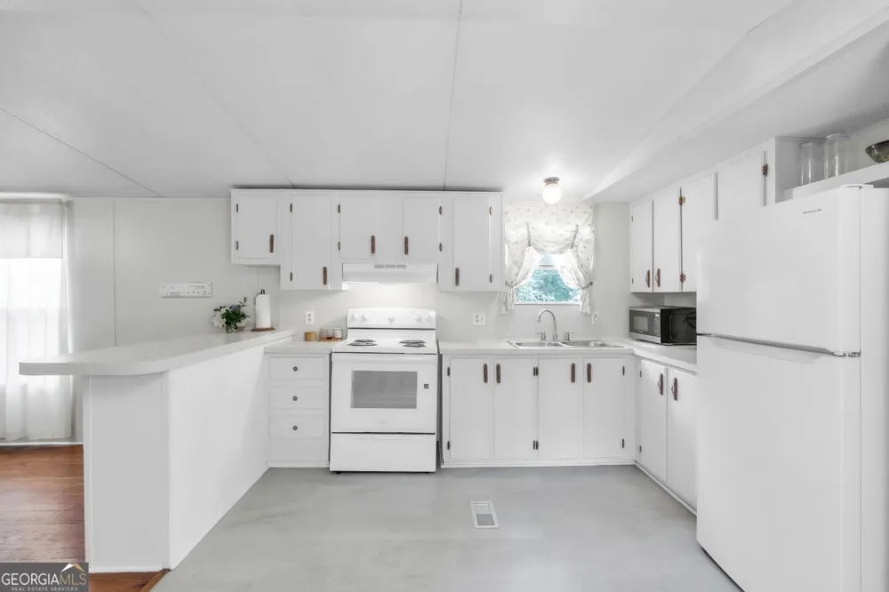 506 Charlies Creek RD Anderson, SC 29655
