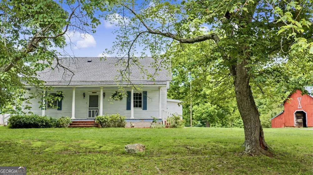570 Old Antioch RD Carrollton, GA 30117