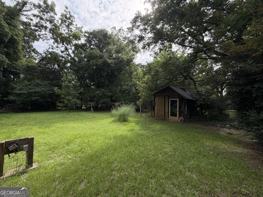 1054 College Station RD Athens, GA 30605