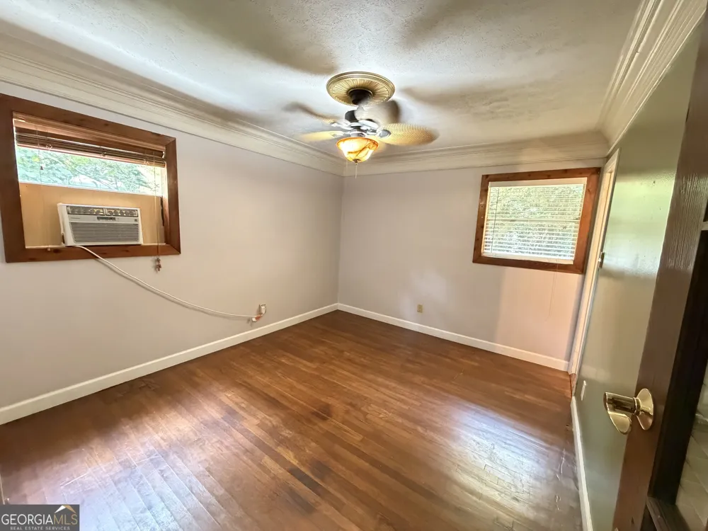 1054 College Station RD Athens, GA 30605