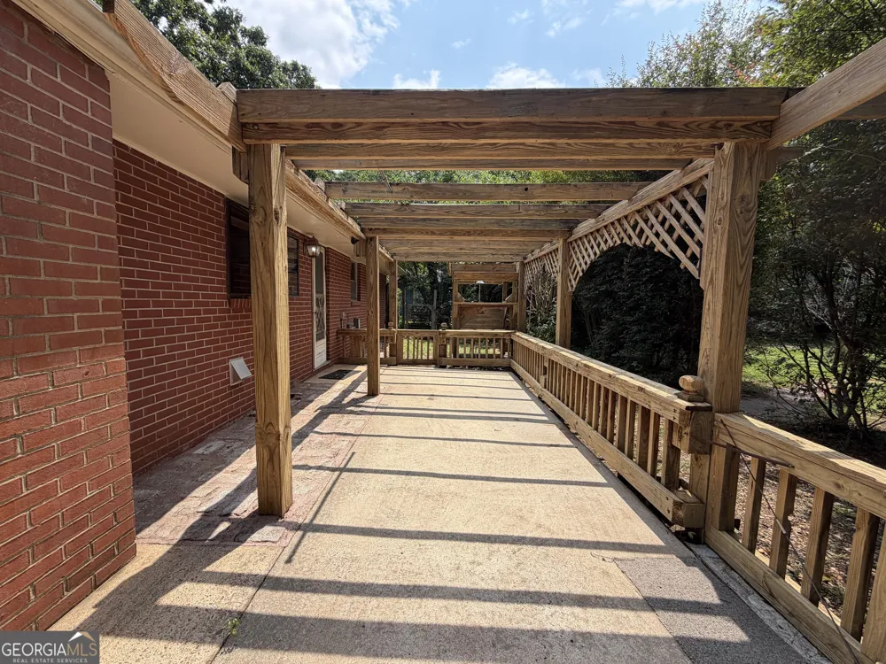 1054 College Station RD Athens, GA 30605