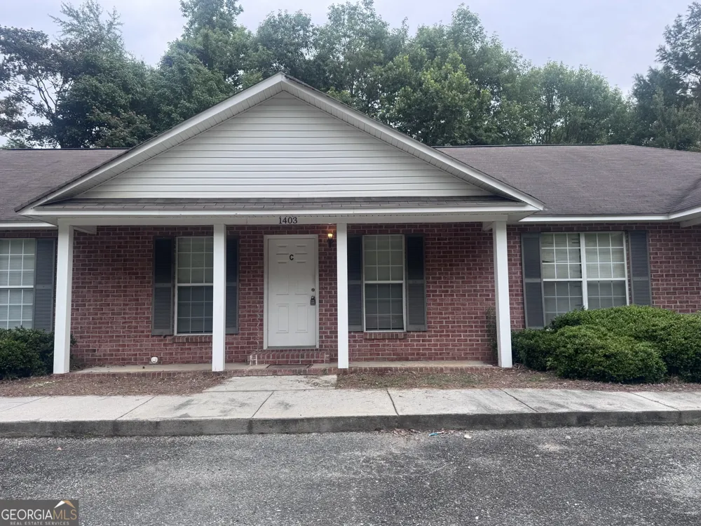 1403 Claxton Dairy RD Dublin, GA 31021