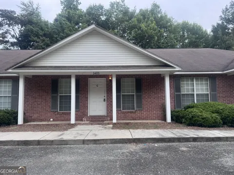 1403 Claxton Dairy RD
