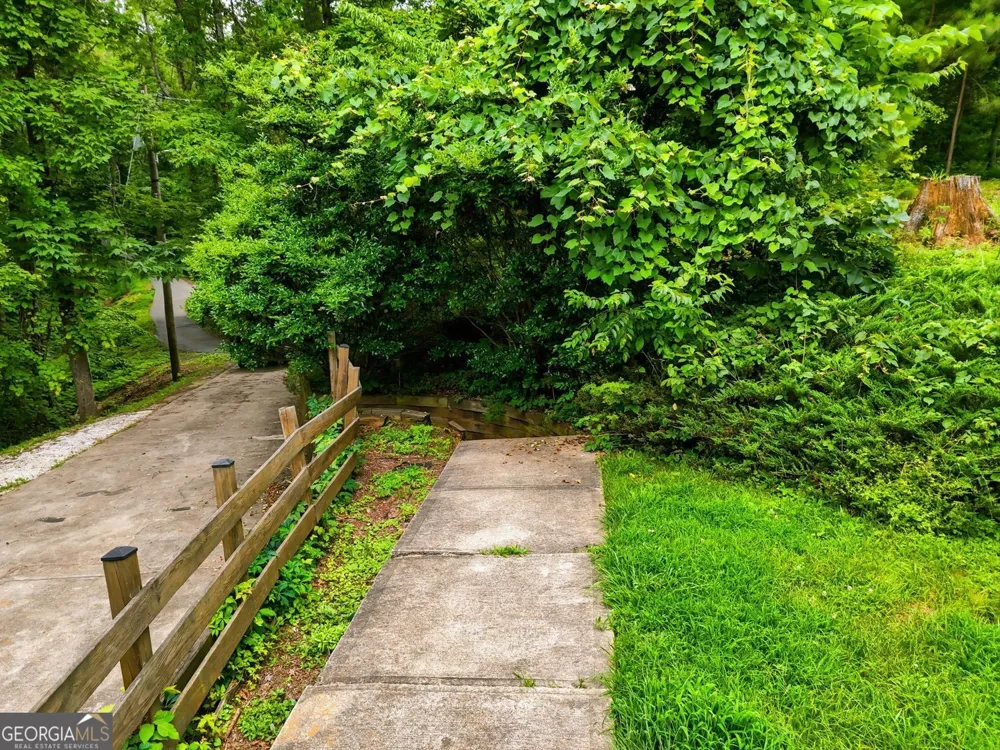 166 Cove Hills RD Jasper, GA 30143