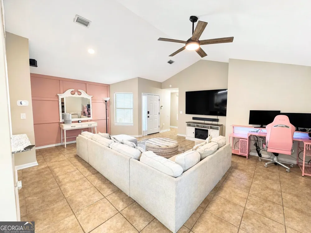 102 Baird WAY St. Marys, GA 31558