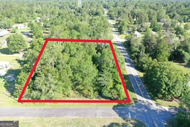 438 Davis ST Homeland, GA 31537