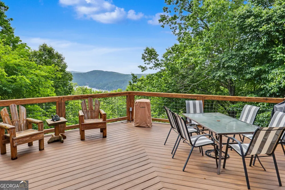 1039 Arbor DR Lakemont, GA 30552