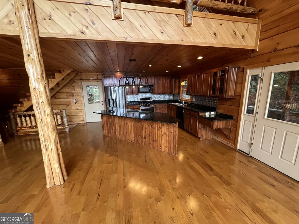 1039 Arbor DR Lakemont, GA 30552