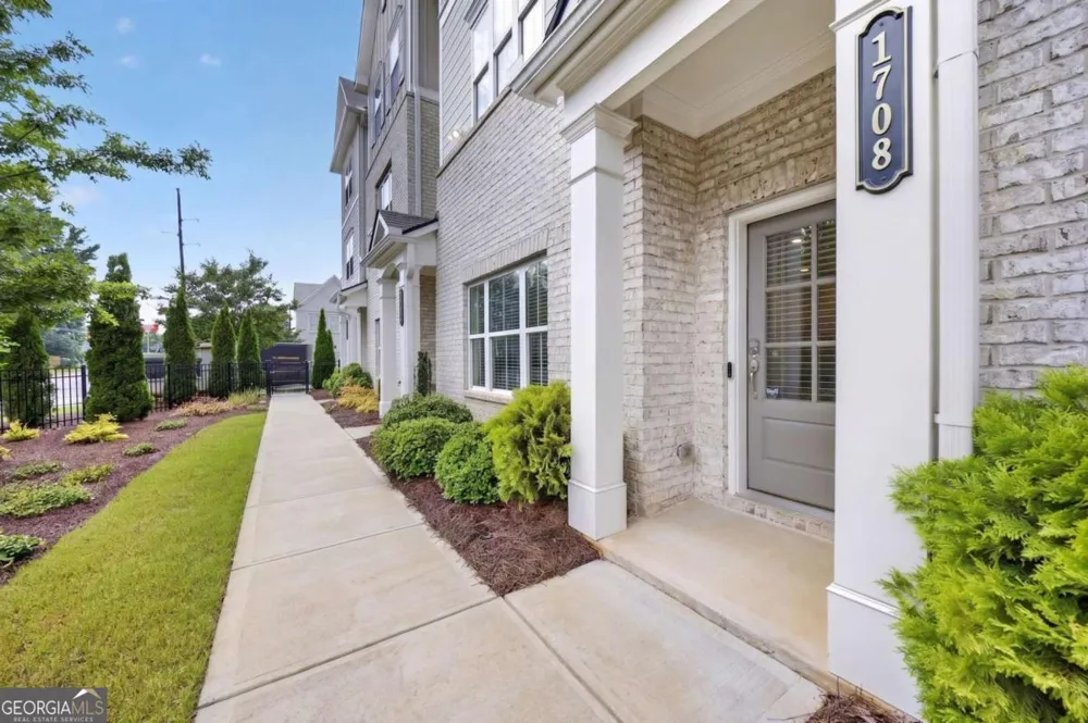 1708 Evenstad WAY Smyrna, GA 30080